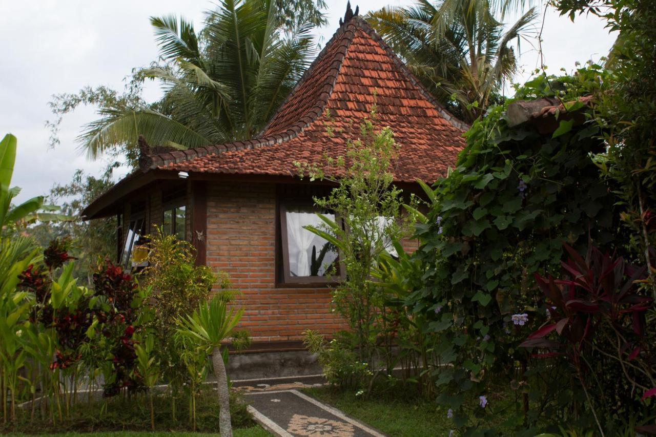 Rumah Sungai Villa Ubud  Exterior photo
