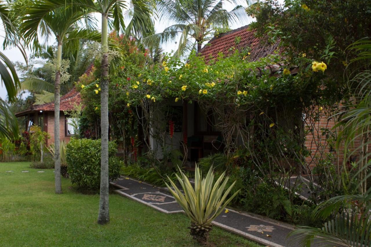 Rumah Sungai Villa Ubud  Exterior photo