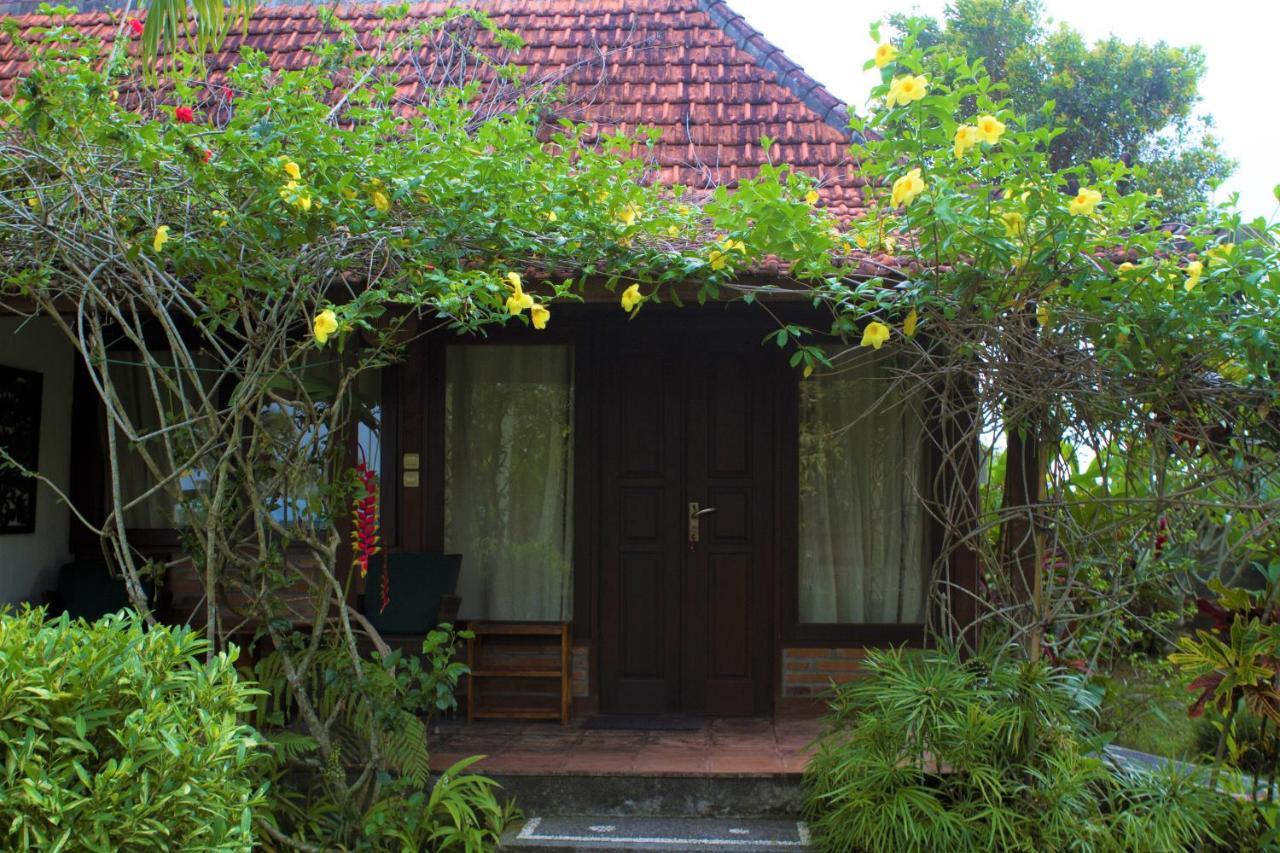 Rumah Sungai Villa Ubud  Exterior photo